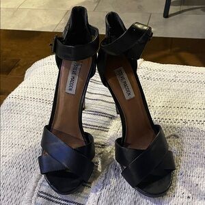 Steve Madden Elegant Black Strappy Heels